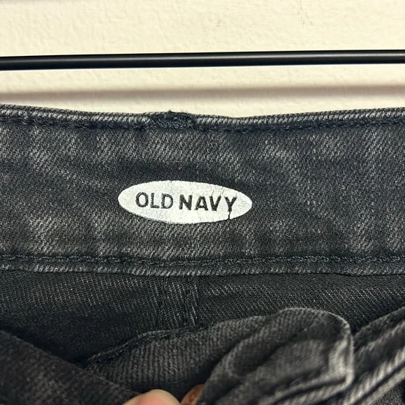 Old Navy Denim Mini Skirt - Picture 3 of 5